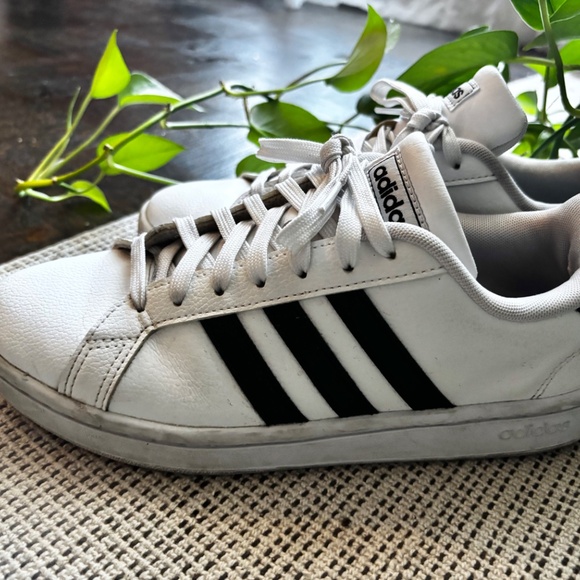 Adidas Women's Grand Court 2.0 – White & Black – US 6.5(W) - Picture 11 of 12